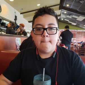 Meet your Posher, Myriam